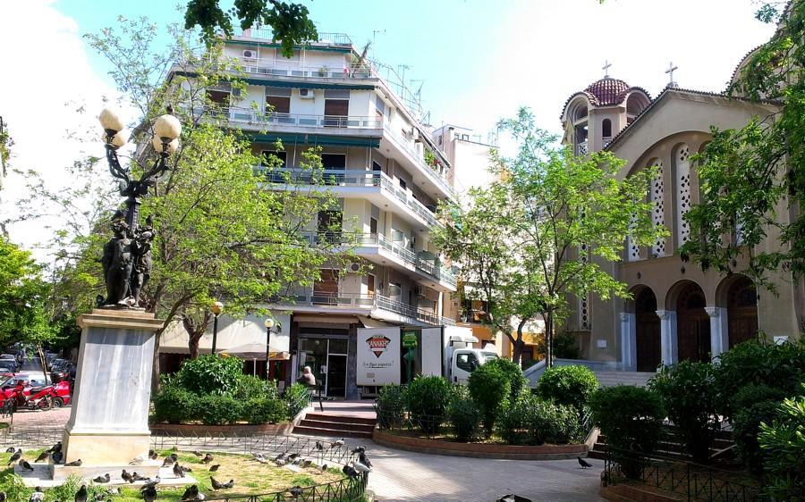 Menta errathens Apartment - Athens Center, 5 BD, 2 BATH Eksteriør billede