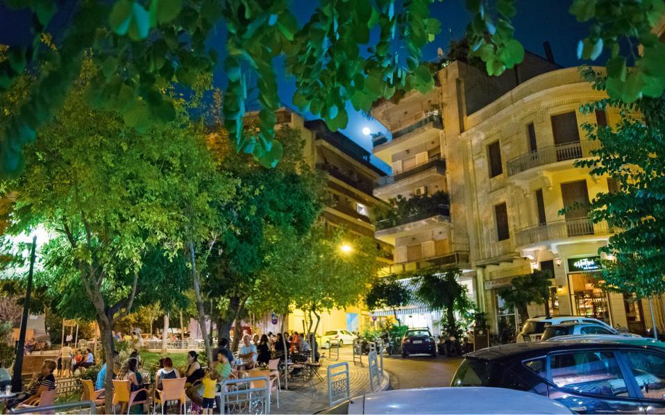 Menta errathens Apartment - Athens Center, 5 BD, 2 BATH Eksteriør billede