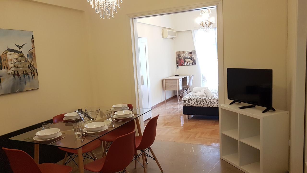 Menta errathens Apartment - Athens Center, 5 BD, 2 BATH Eksteriør billede